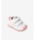 Zapatillas de Piel de bebés en blanco